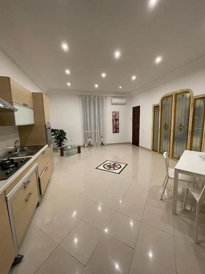 Guest house Napule E ... Hotel Naples
