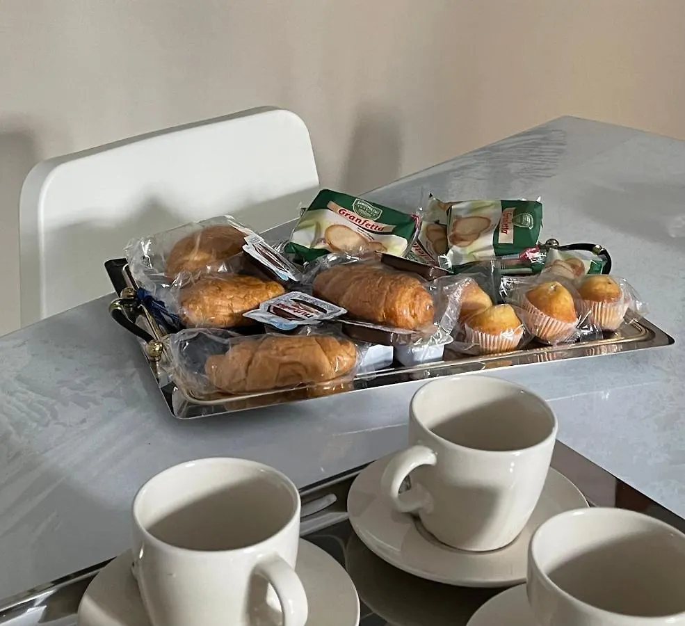 Guest house Napule E ... Hotel Naples