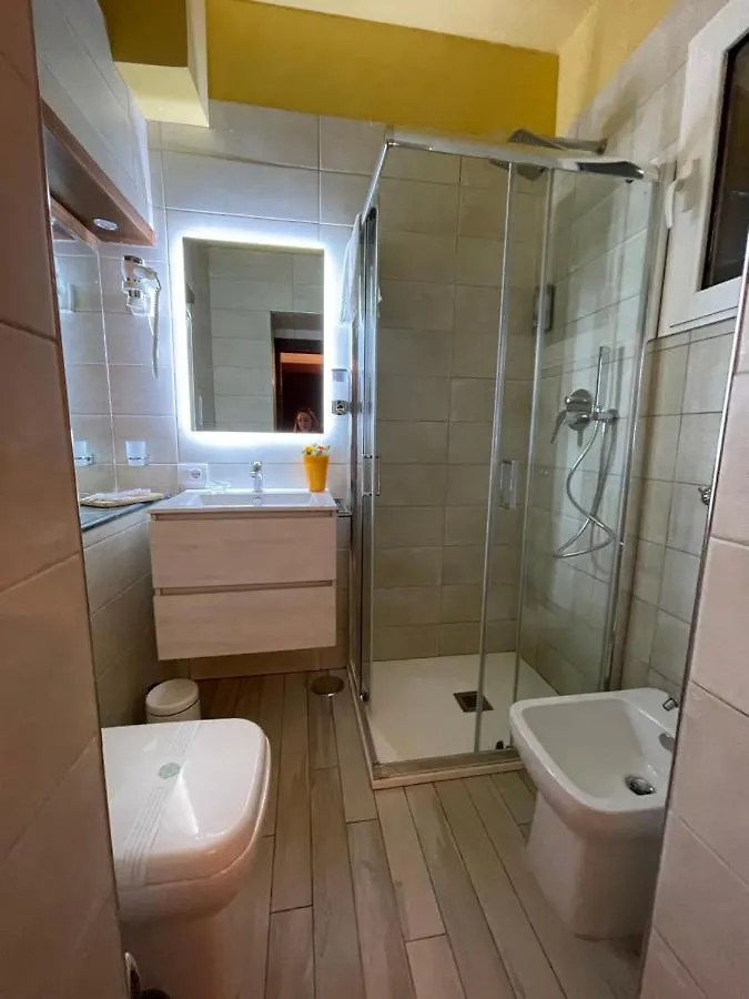 Guest house Napule E ... Hotel Naples